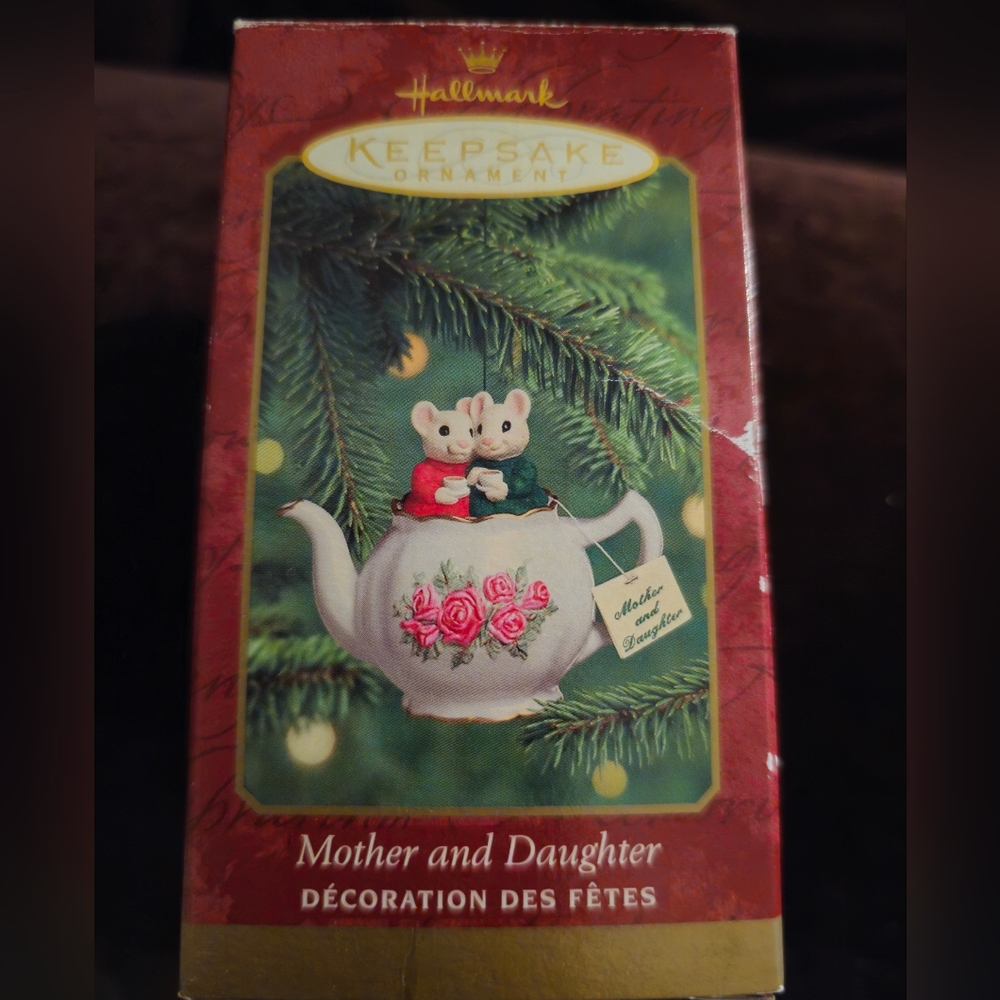 Hallmark Keepsake Ornament 2000 Mother and Daughter